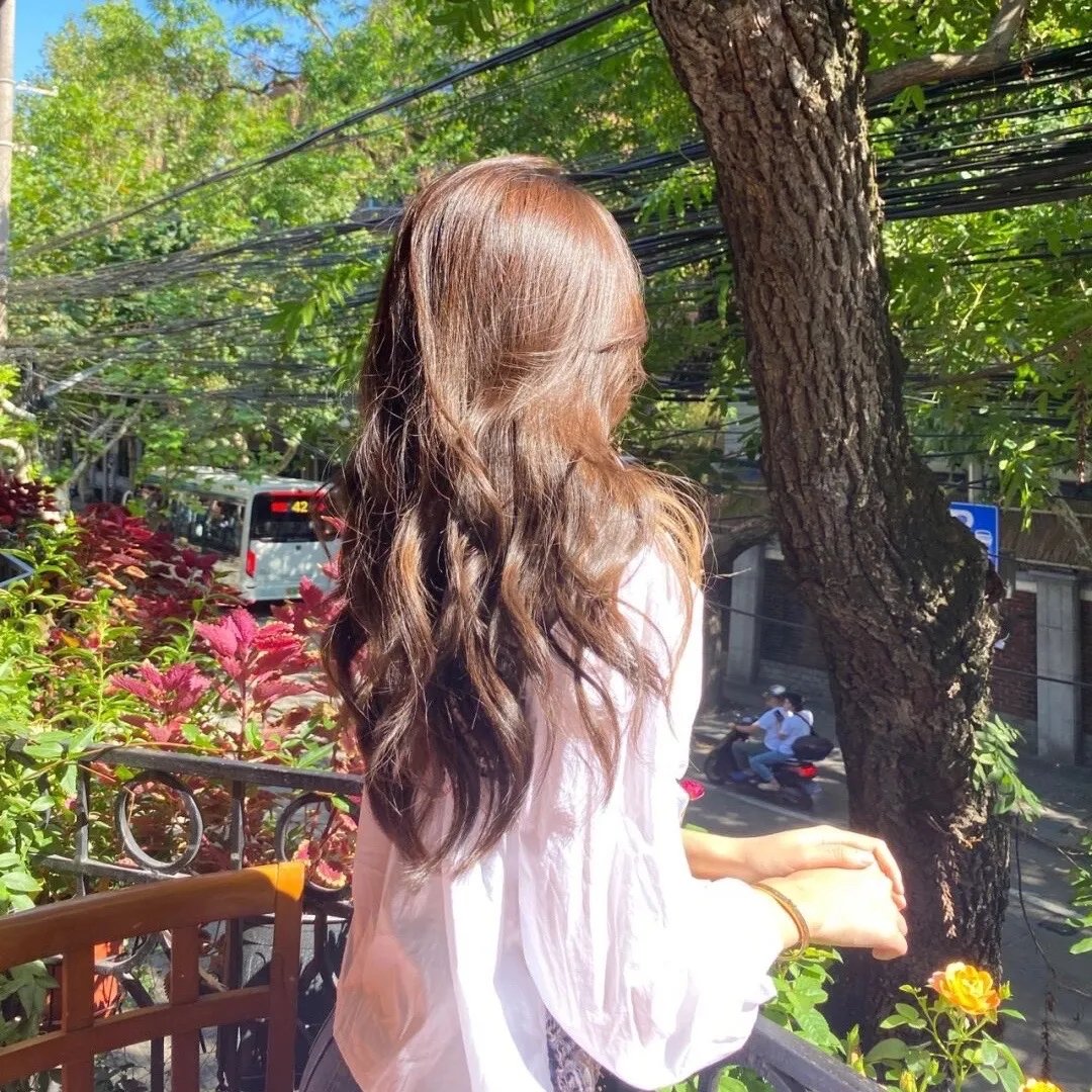他夏天住在楼下