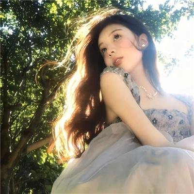 模范爱侣